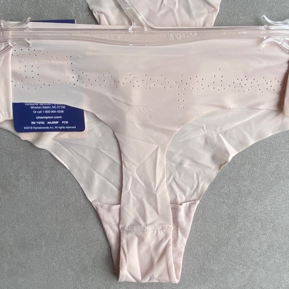 LOT OF 2 CHAMPION DOUBLE DRY Thongs in Blush Color Size Medium NWT - Picture 6 of 11